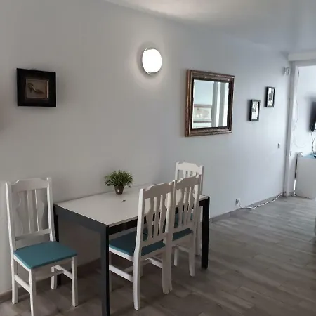 Comfortable Near The Sea